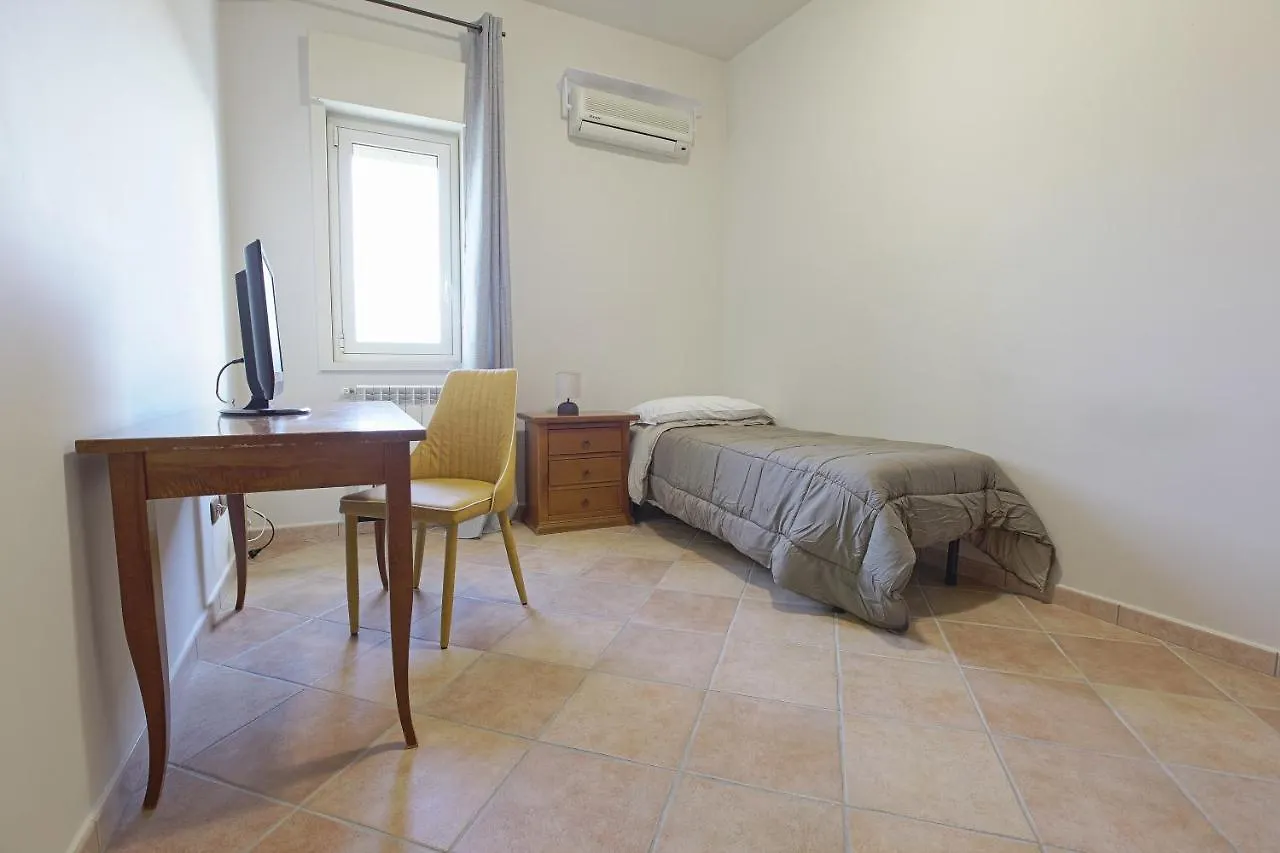Cannatello Home - Affittacamere Villaggio Mosè 0*,