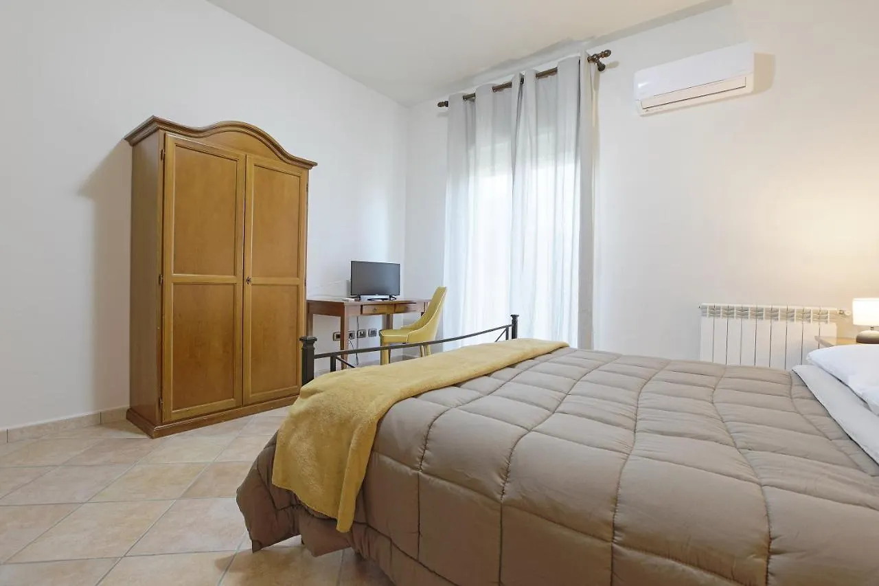 Cannatello Home - Affittacamere Villaggio Mosè 0*,